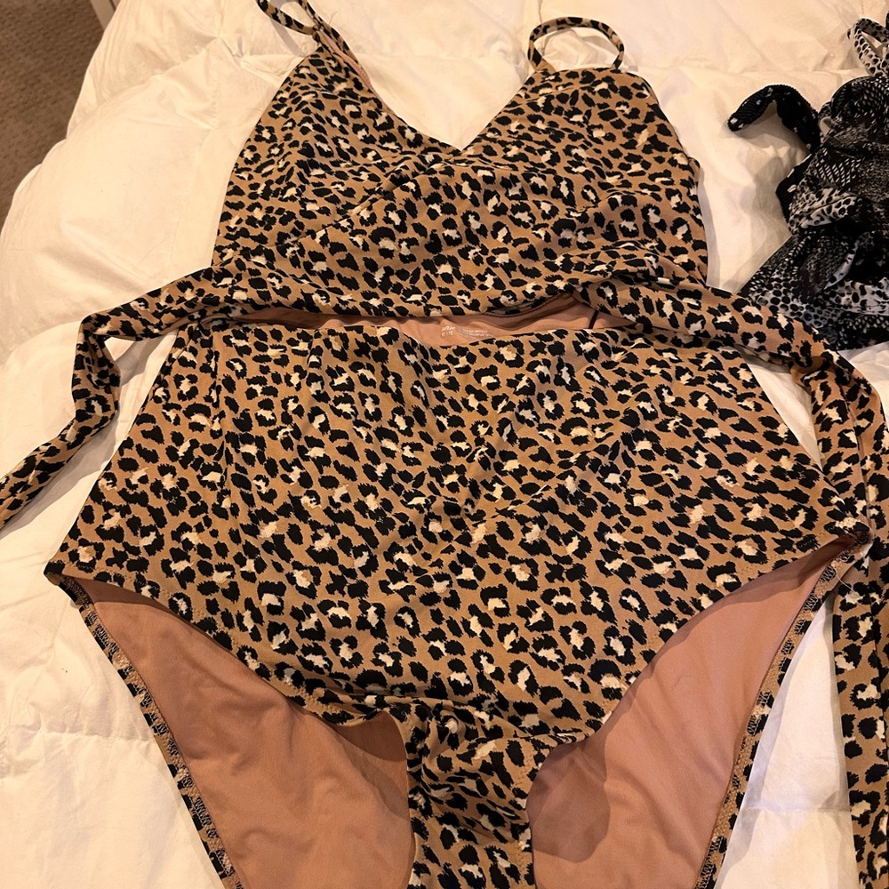 Lot of 7 Aerie wrap one piece swimsuits. XL/L